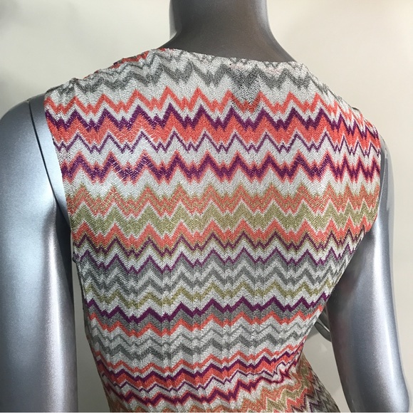 Ann Taylor Women’s XSP Sleeveless Fitted Blouse Geometric Knit Top Colorful - Picture 9 of 16